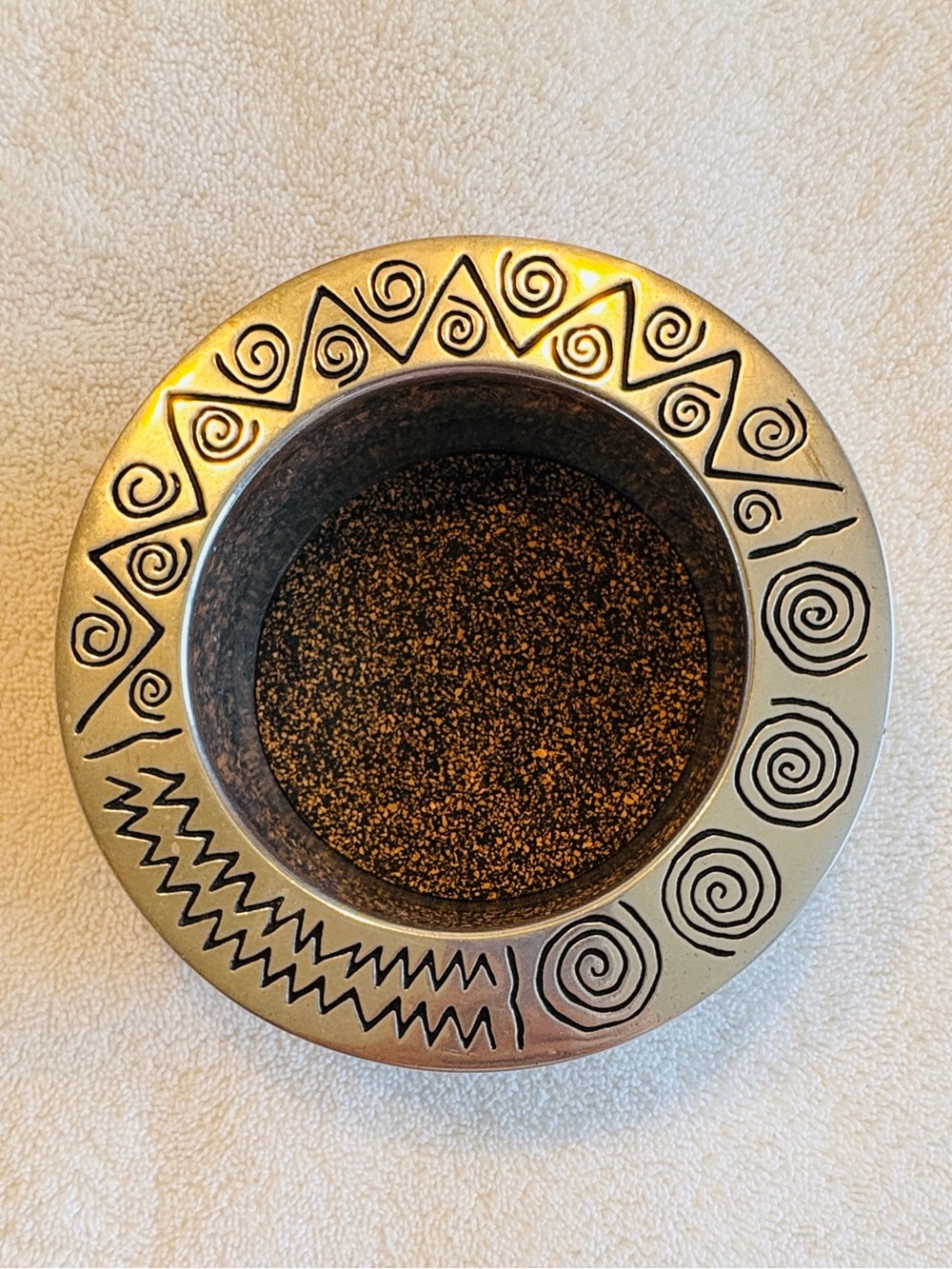 Wilton Armetale Wine Bottle Coaster/Trinket Tray Bowl with Reggae / Aztec Design